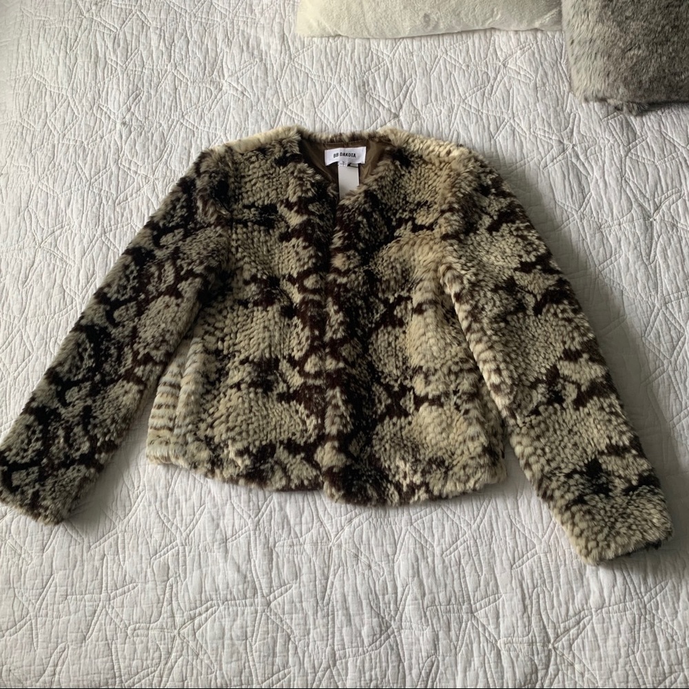 BB Dakota Faux fur jacket